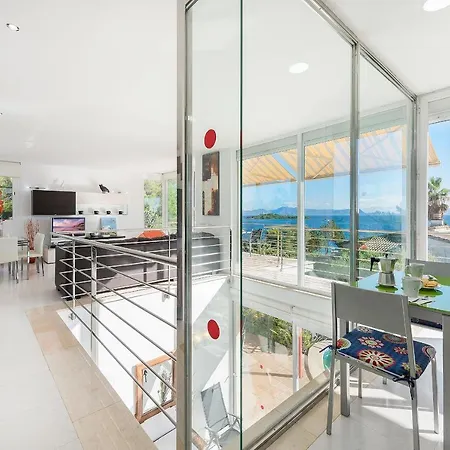 Vistafar - Private Pool & Only 50m To The Sea Villa *